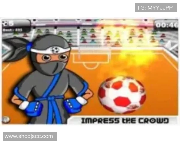 忍者与足球明星意外对决在球场上展开激烈战斗的奇幻故事